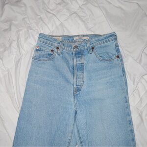 Levi’s Ribcage Bootcut Jeans - Light Wash